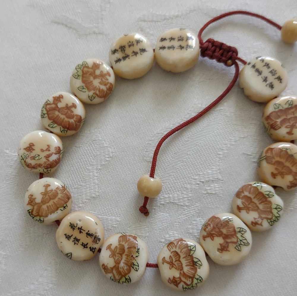 Friendship bracelet flat beads Chinese signs
